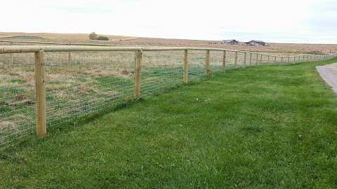 Austech Custom Fencing Supplies and Installation
